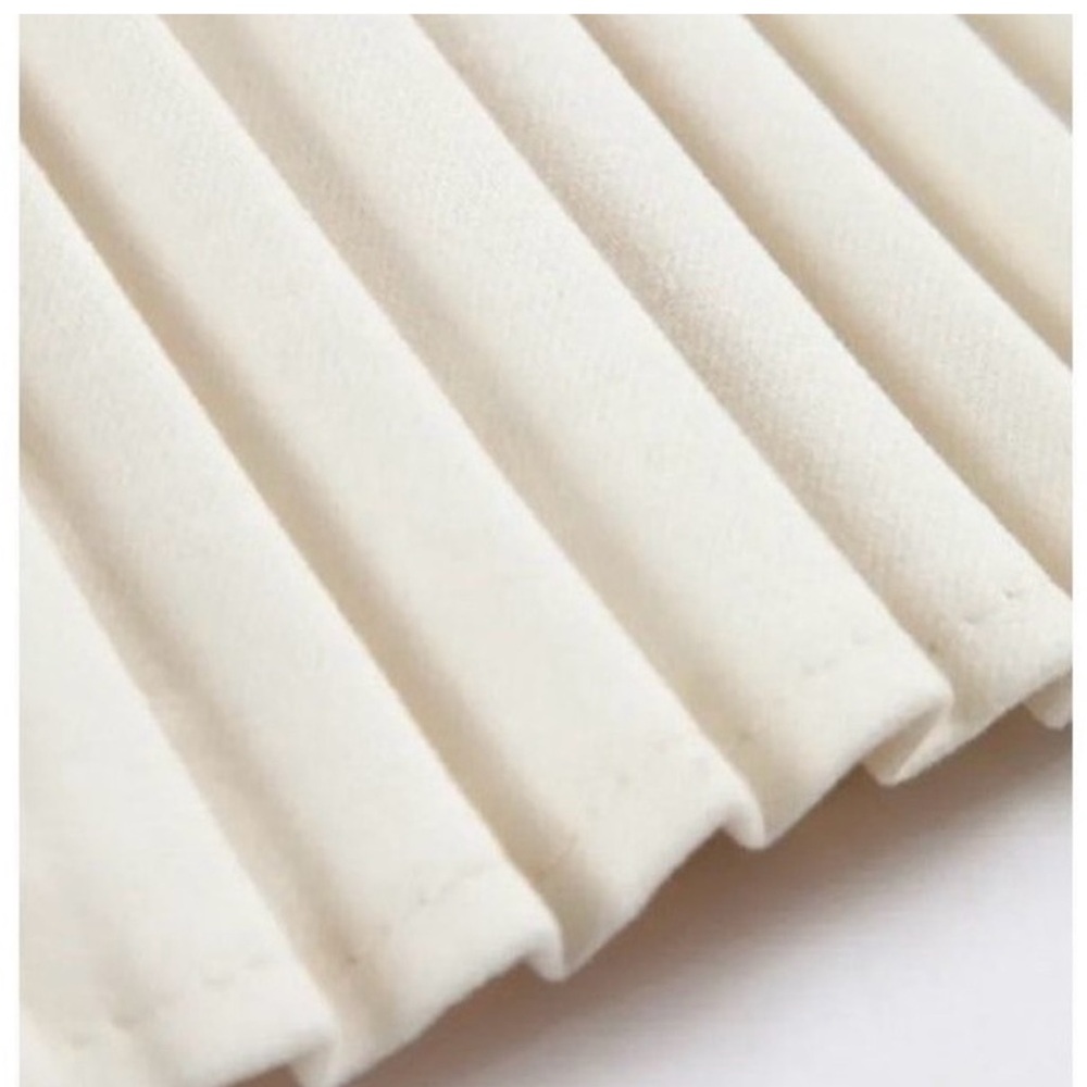 NWT Commense Ivory/Off White Golden Button Pleated Mini Skirt/Skort - XL - Picture 5 of 13